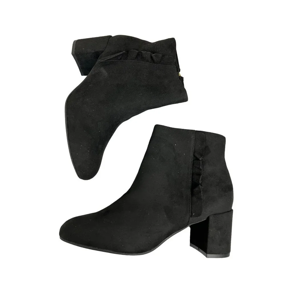 Rockport Oakley Ruffle TOTAL MOTION Black Suede Leather 2.5 inch block heeled Bo - Picture 1 of 16